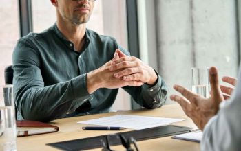 How to Negotiate a Raise with Confidence